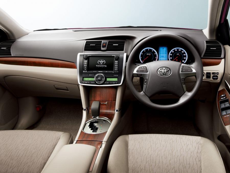  Toyota Allion 2010 года  (фото 7 из 12)